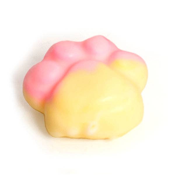 Wax Squishies® Cat Paw Wax Crackle Clay Toy