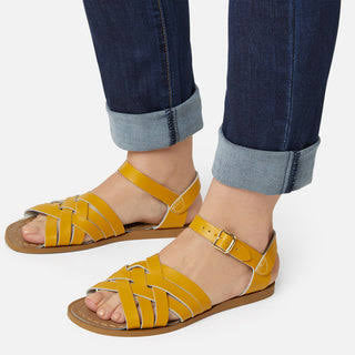 Women’s Retro