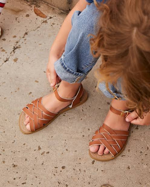 Women’s Retro