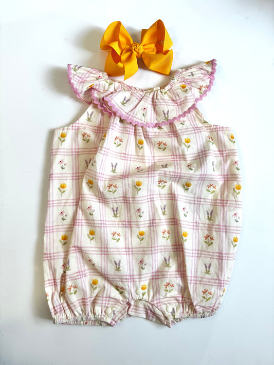 Lucy Romper