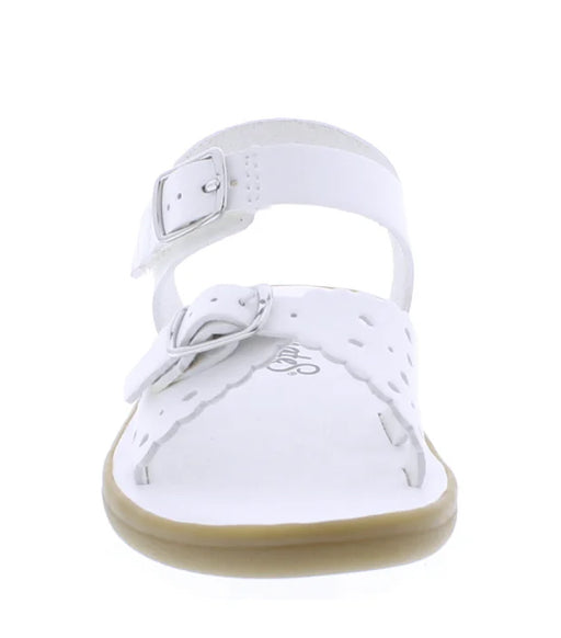 Ariel Sandal- White