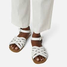 Women’s Retro