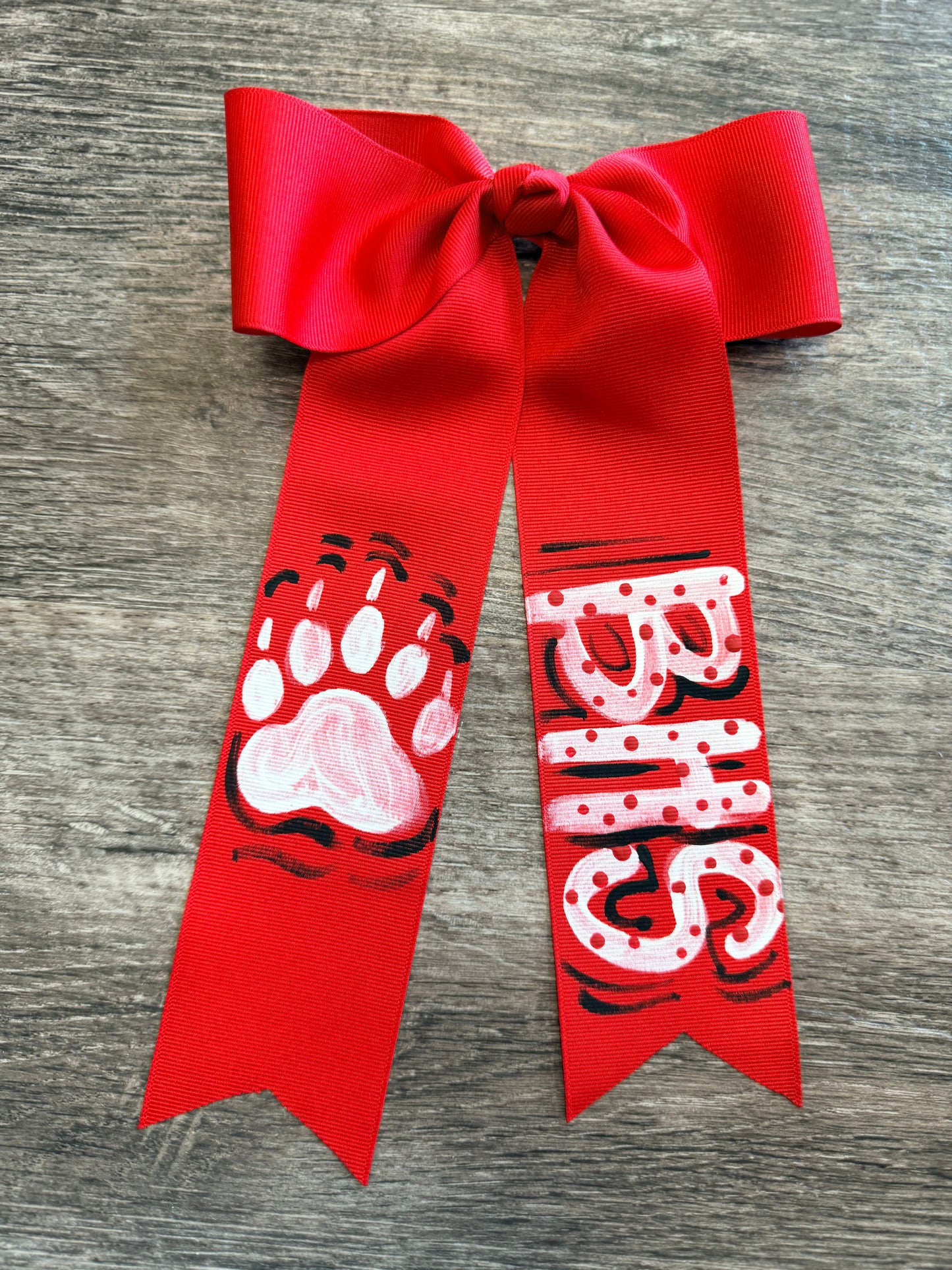Basile Bearcats Painted Bows