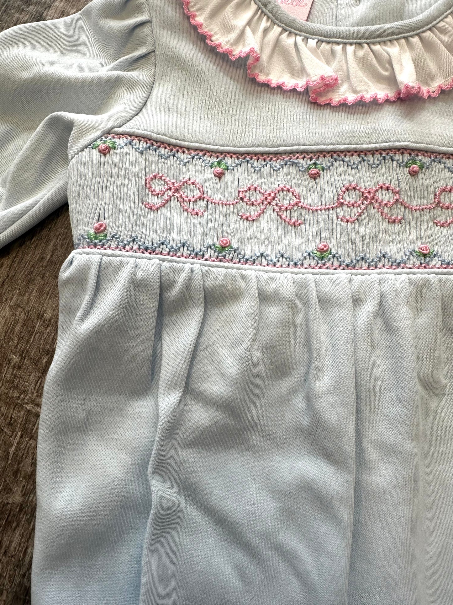 BOWS Lt. blue knit Footie