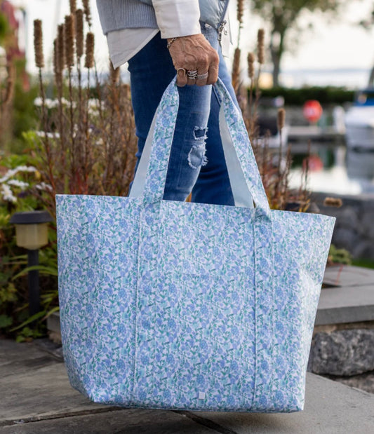 Hamptons Floral TRVL
