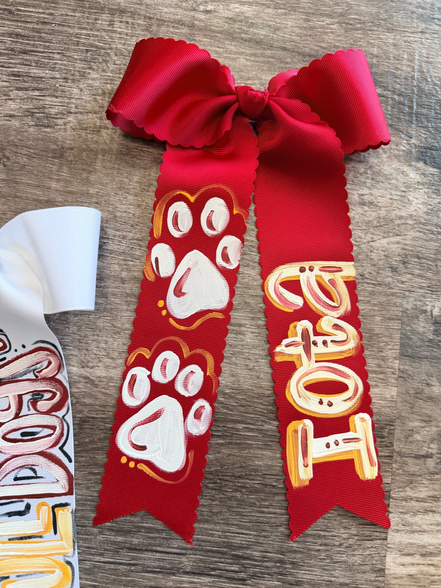 Iota BullDogs Painted Bow